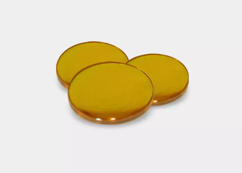 U.S. II-VI Optical Lenses Use high strength gold-plated lenses and aspherical focusing lenses from U.S II-VI with features of high focus, hi